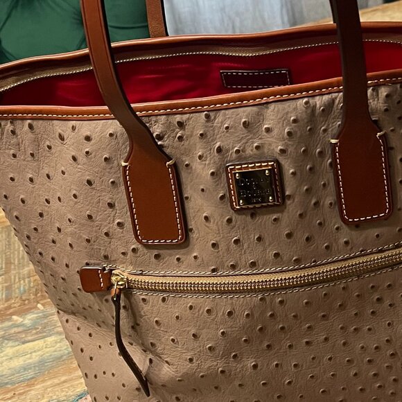 Dooney & Bourke Ostrich Embossed Leather Large Tote Handbag taupe designer - Picture 1 of 13